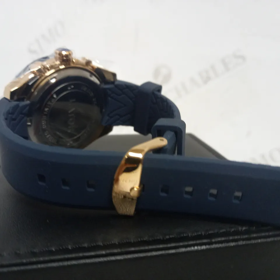 LATOR CALIBRE BLUE DIAL RUBBER STRAP WATCH RRP £500