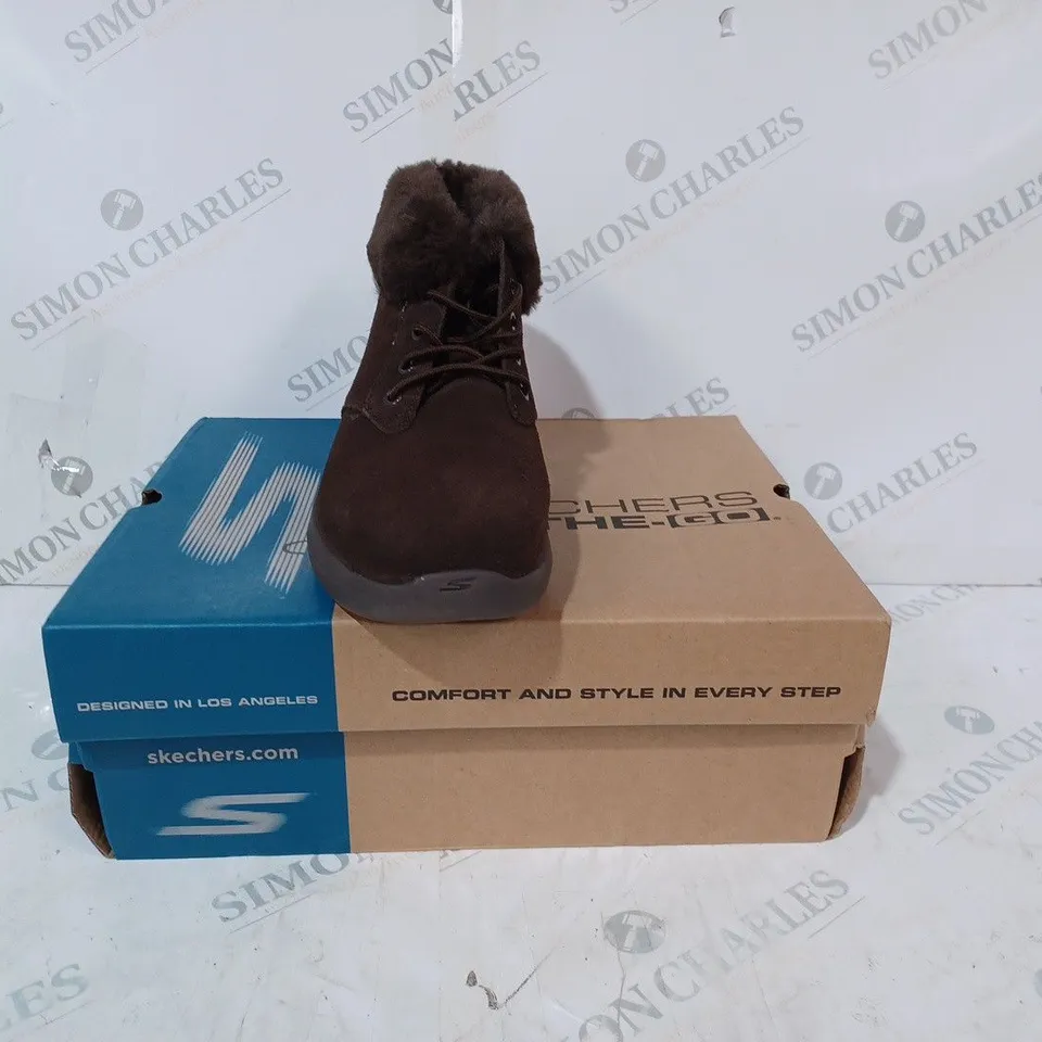 SKECHERS GO WALK STABILITY SUEDE BOOT, CHOCOLATE - SIZE 5