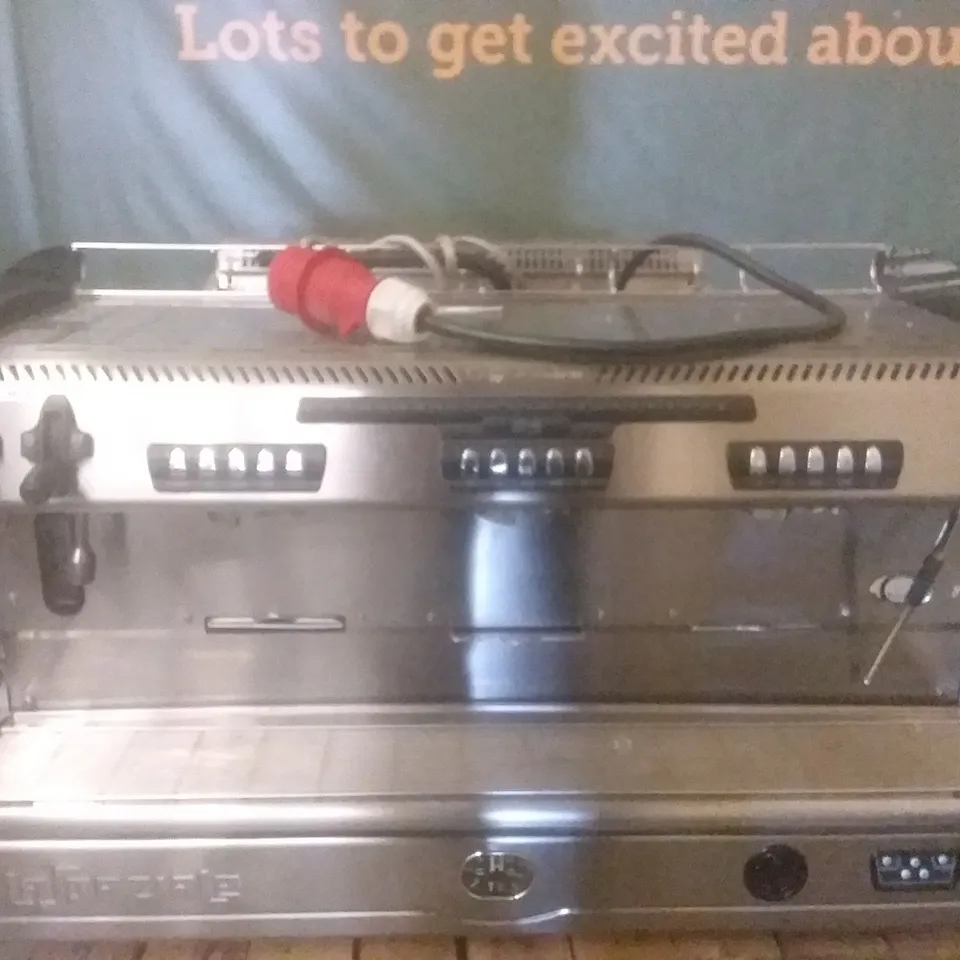 LA SPAZIALE S5 TRADITIONAL COFFEE MACHINE