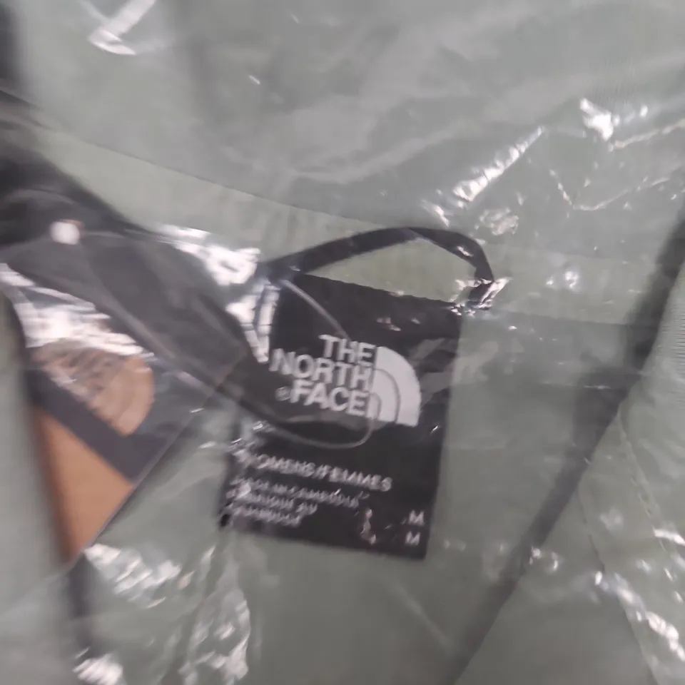 THE NORTH FACE WOMEN'S PERFORMANCE JACKET – SAGE GREEN / GREY, ZIP FRONT - MEDIUM