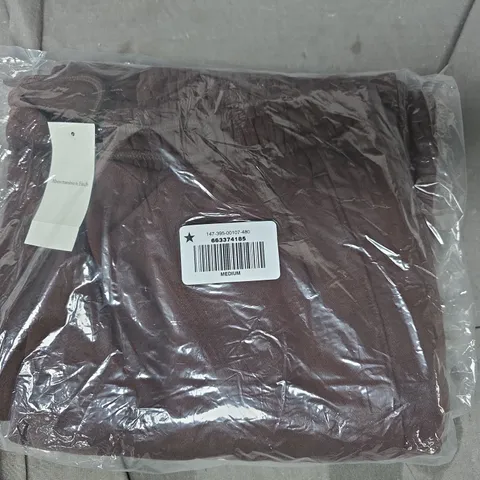 ABERCROMBIE & FITCH SWEATPANTS IN BURGUNDY SIZE MEDIUM