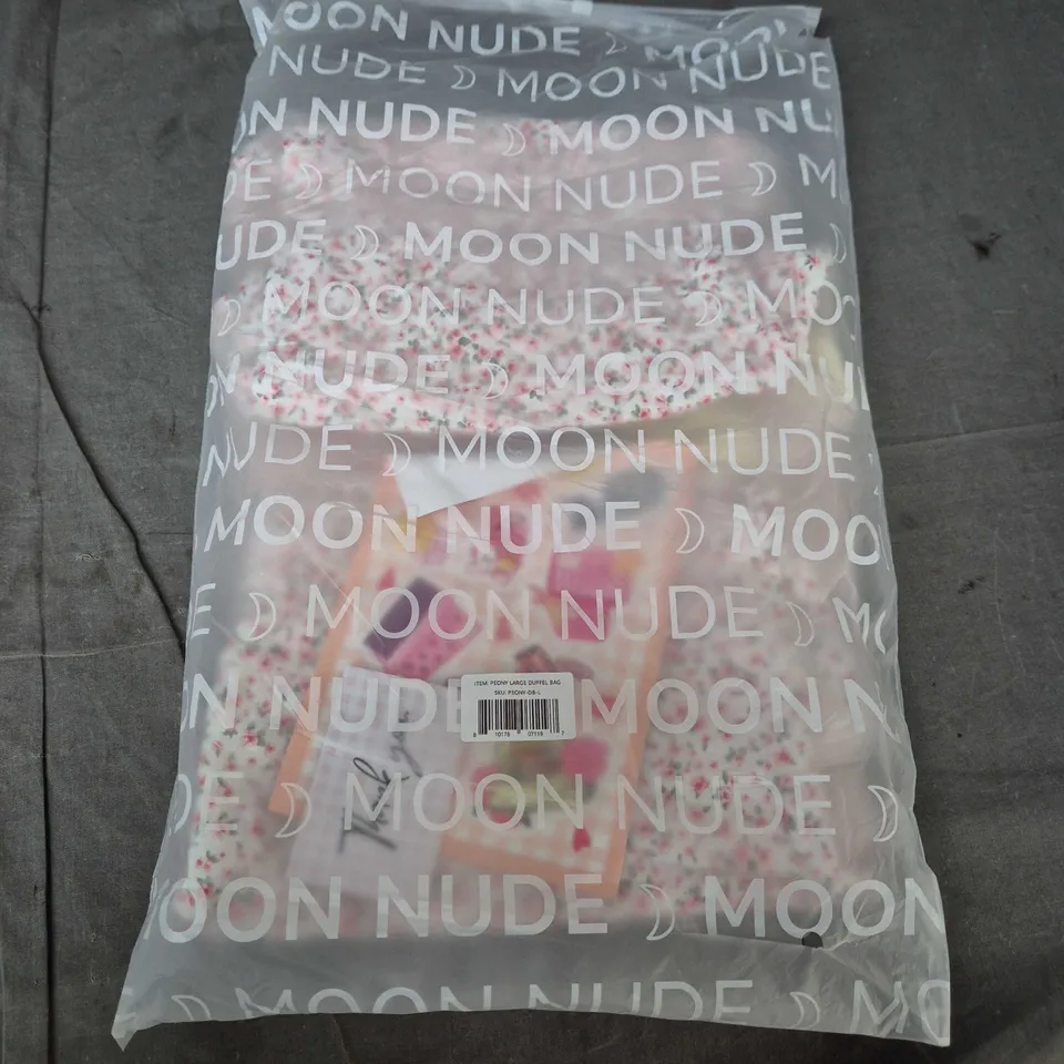 BAGGED MOON NUDE PEONY LARGE DUFFEL BAG IN PINK