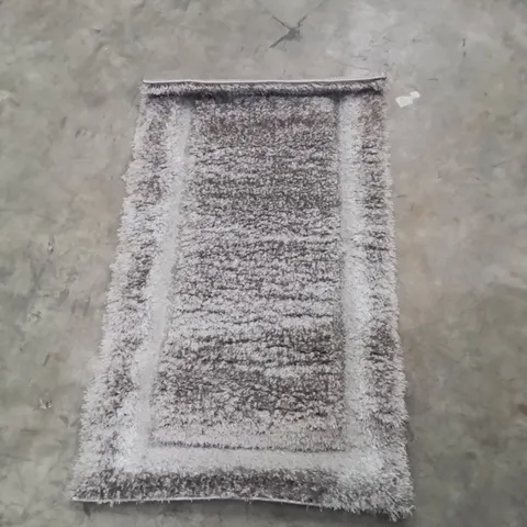 QUALITY DESIGNER AREA RUG - APPROXIMATELY 110X60CM