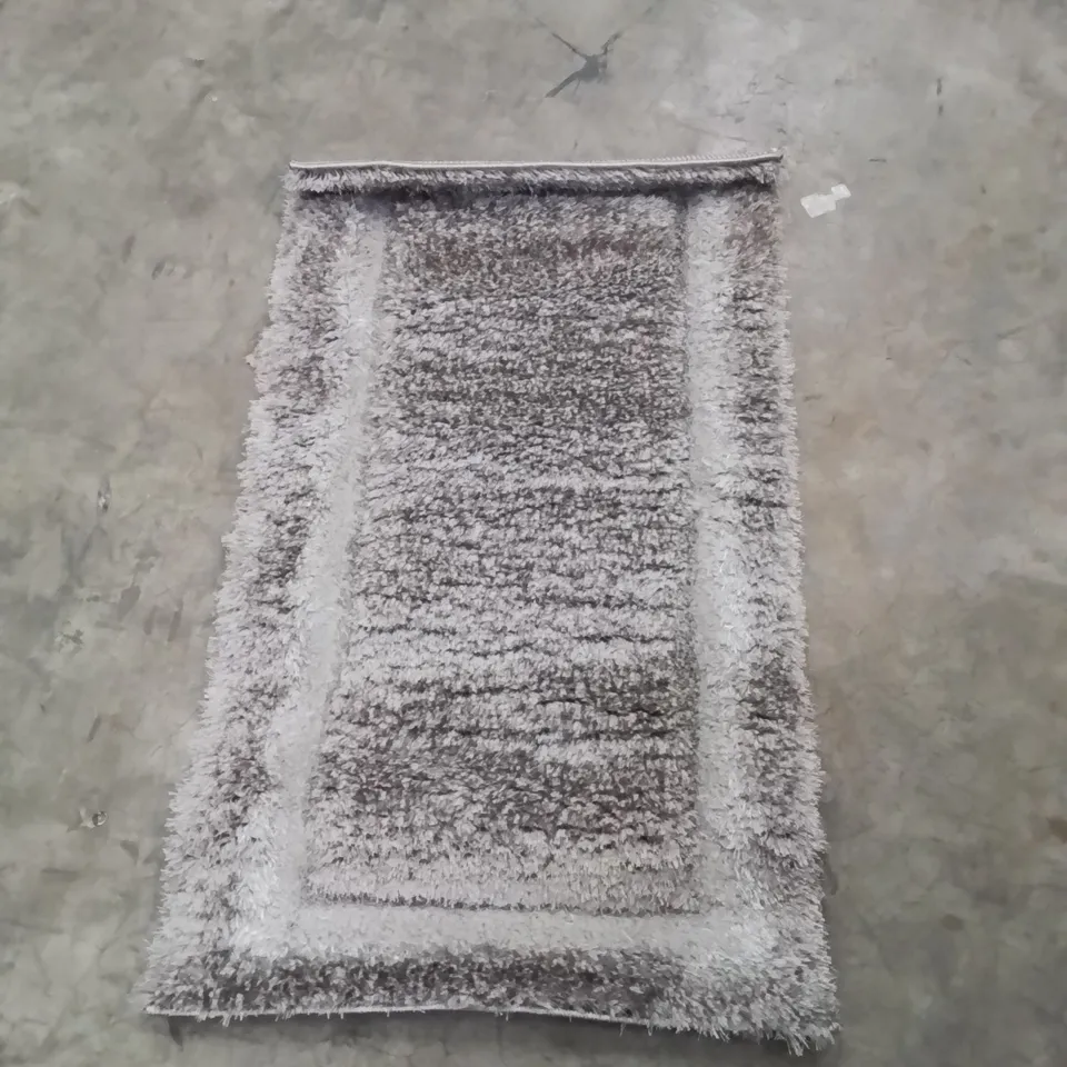 QUALITY DESIGNER AREA RUG - APPROXIMATELY 110X60CM