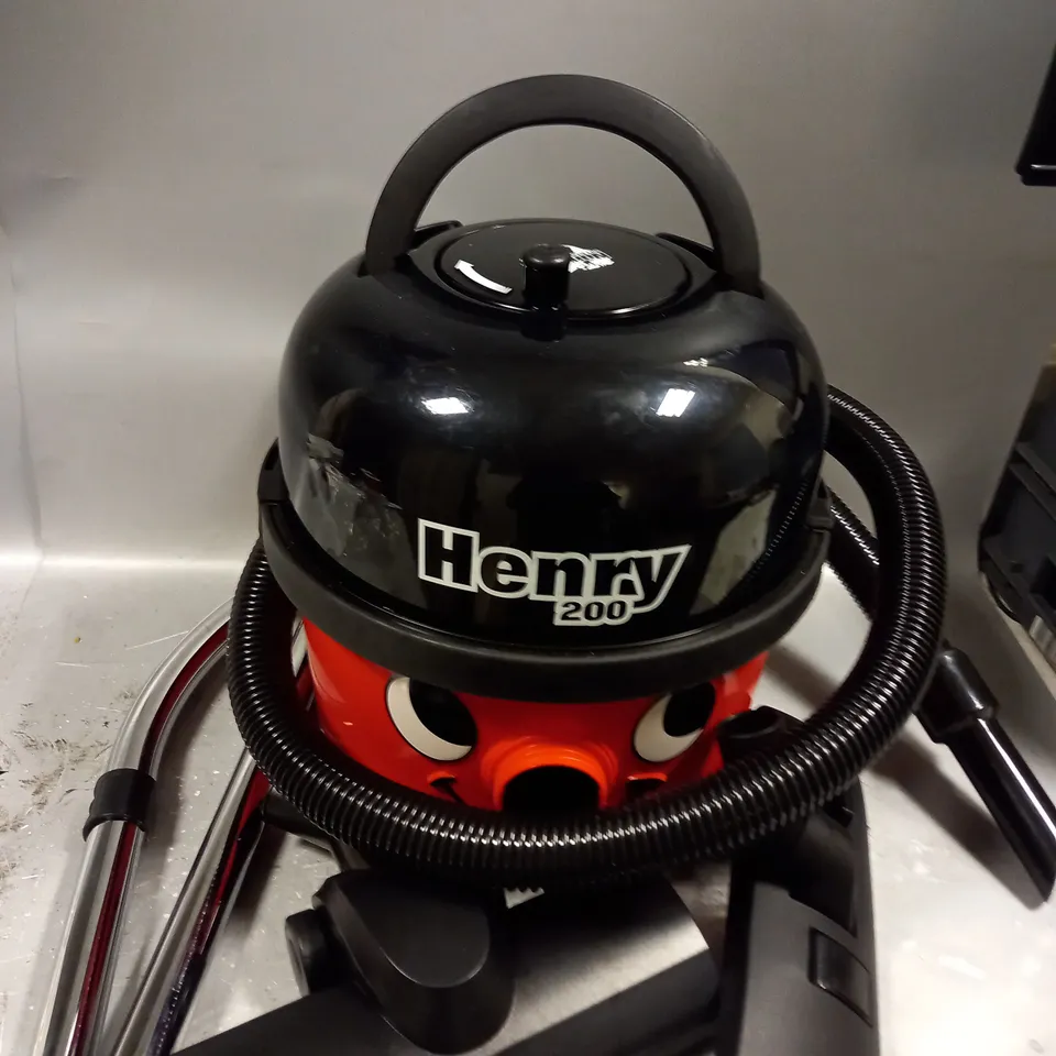 HENRY HOOVER 200 IN RED