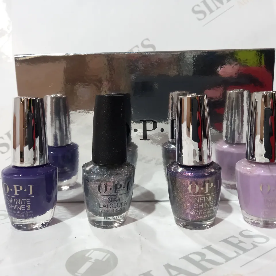 BOXED O.P.I NAIL VARNISH SET