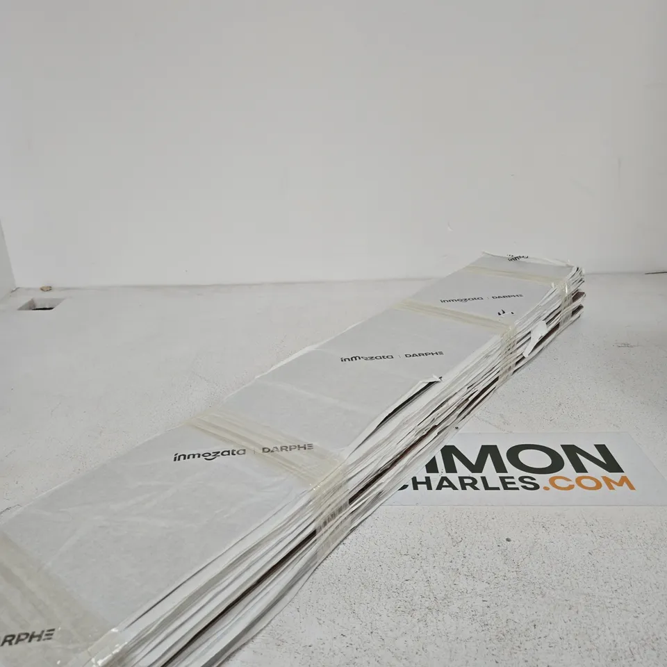 APPROXIMATELY 20 WOOD-EFFECT SELF-ADHESIVE VINYL FLOORING PLANKS