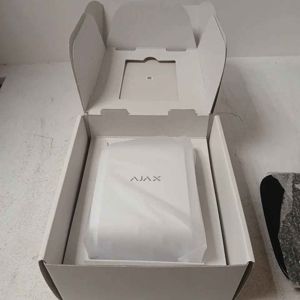 AJAX DUALCURTAIN OUTDOOR
