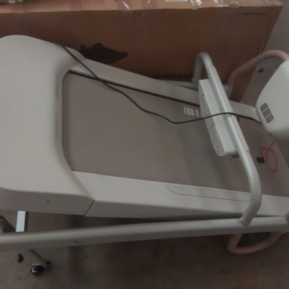 DOMYOS RUNNING MACHINE