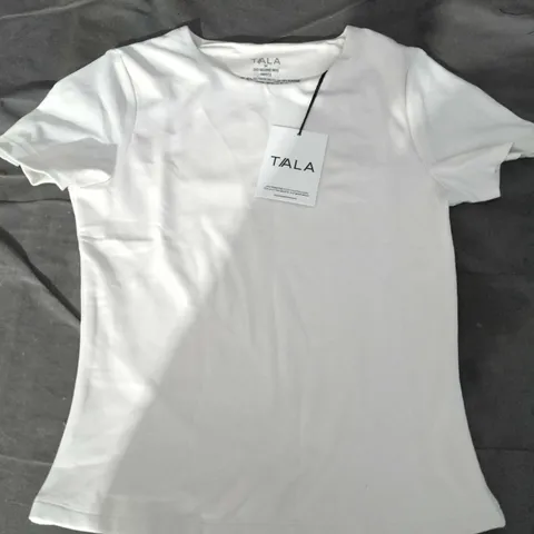 TALA 365 SECOND SKIN SHORT SLEEVE T‑SHIRT – VANILLA, UK MEDIUM