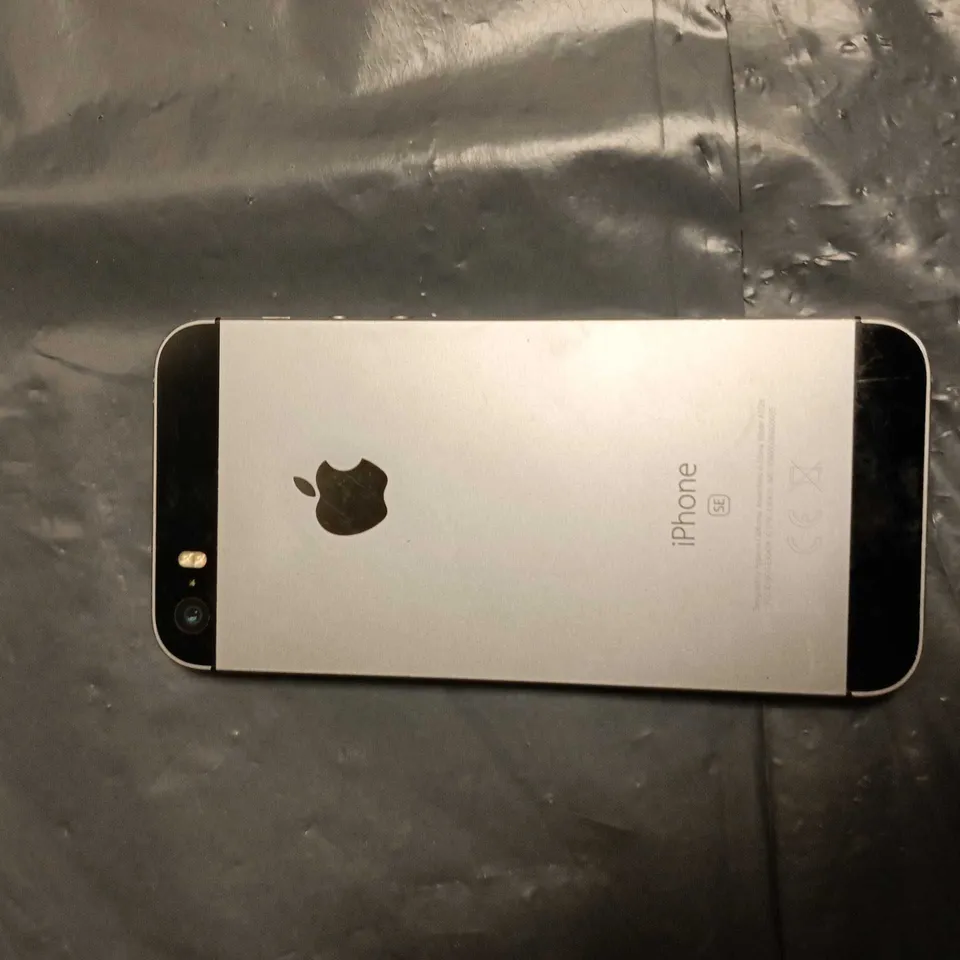APPLE IPHONE SE A1723