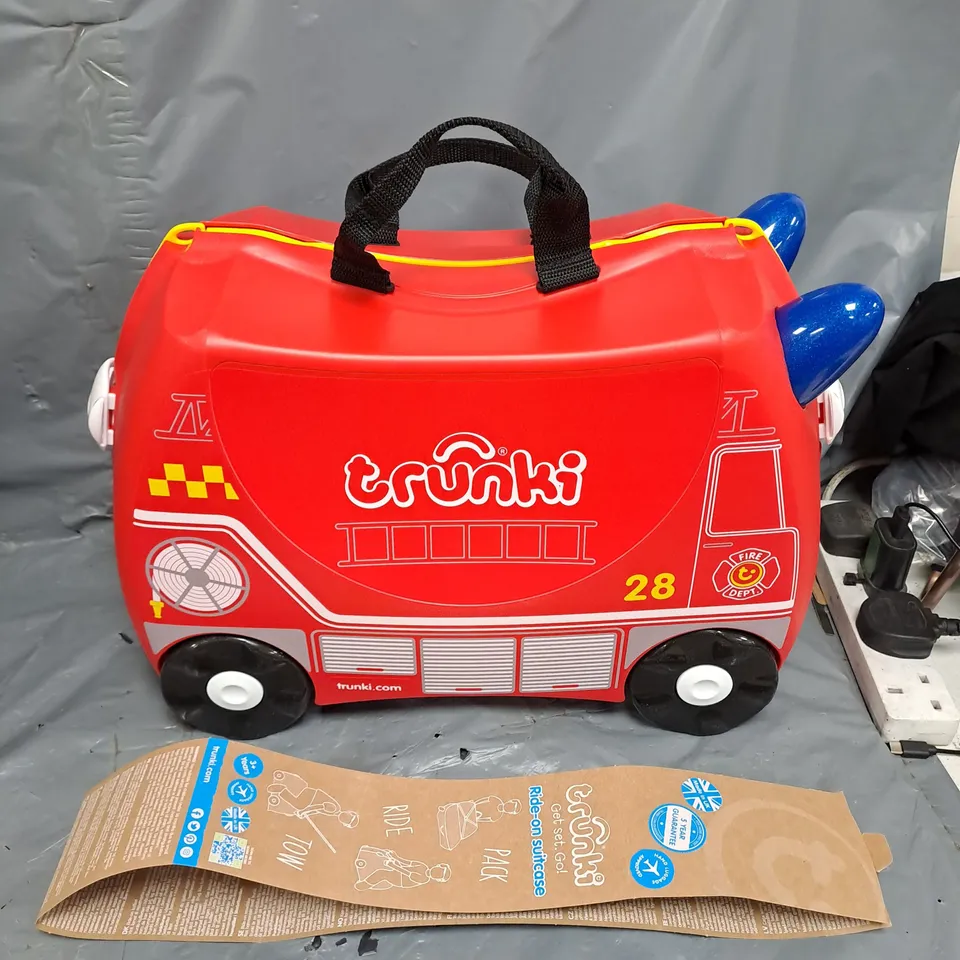 TRUNKI RIDE ON SUITCASE - FRANK THE FIRE ENGINE 