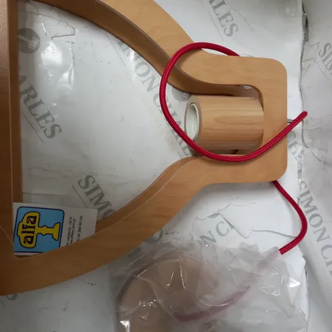 BOXED ALFA MANTI 1 LIGHT CEILIING LAMP