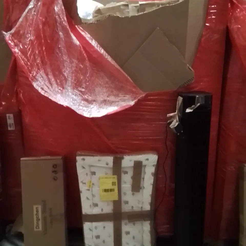 PALLET OF ASSORTED HOUSEHOLD GOODS AND PRODUCTS TO INCLUDE;VACUUM STAND,TOWER FAN,BABY CHANGING PAD