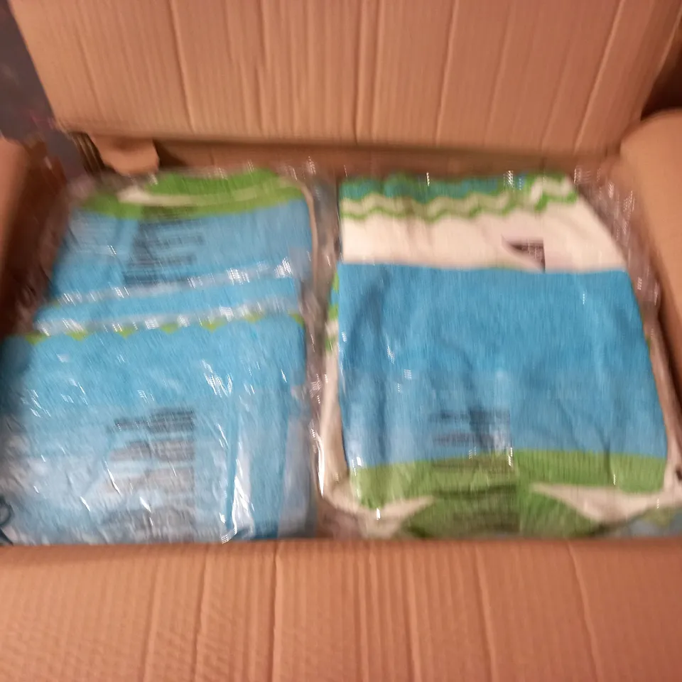LOT OF APPROXIMATELY 80 TARATATA JUMPER - SIZE UNSPECIFIED