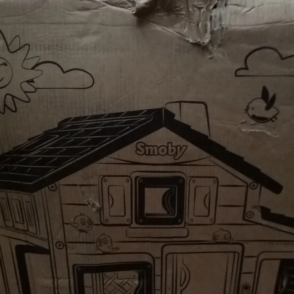 BOXED SMOBY CHILDRENS PLAYHOUSE 