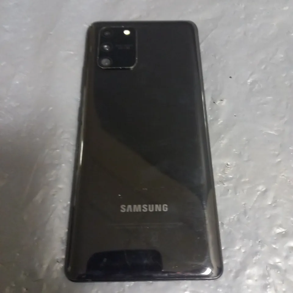 UNBOXED SAMSUNG GALAXY S10 LITE MOBILE PHONE