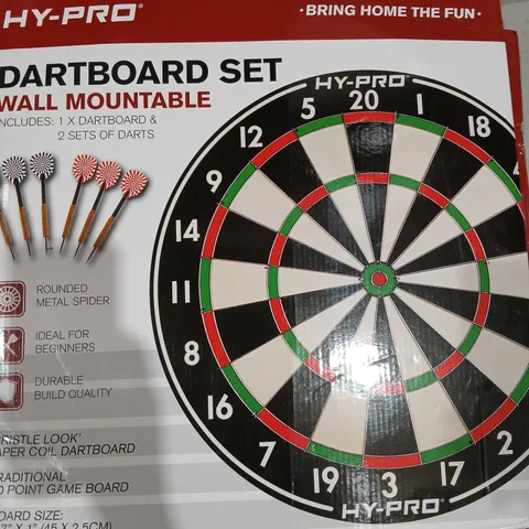 HY-PRO DARTBOARD SET β WALL MOUNTED, INCLUDES 1 DARTBOARD & 2 SETS OF DARTS