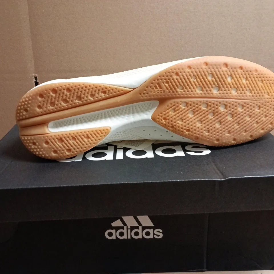 BOXED PAIR OF ADIDAS X TANGO 18.3 IN INDOOR FOOTBALL BOOTS – WHITE, UK 10