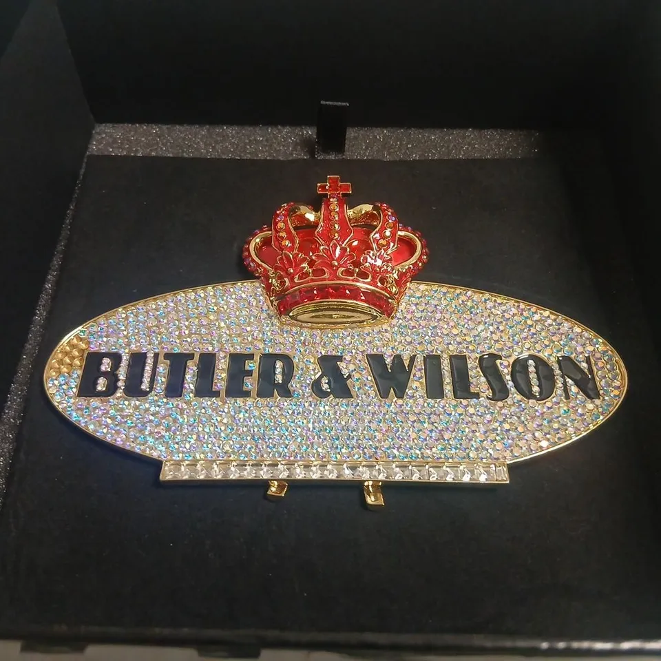 BUTLER & WILSON COLLECTORS SIGN