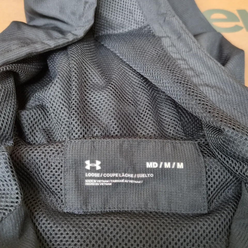 UNDER ARMOUR MEN'S JACKET – UK M (MD/M/M)
