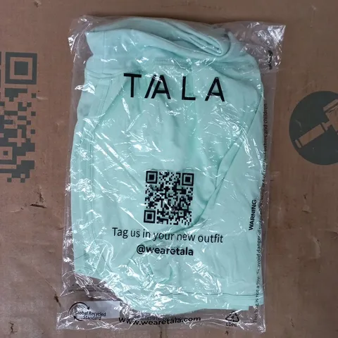 BAGGED T/ALA BUILT IN 2-IN-1 SHORTS IN SOFT MINT SIZE MEDIUM