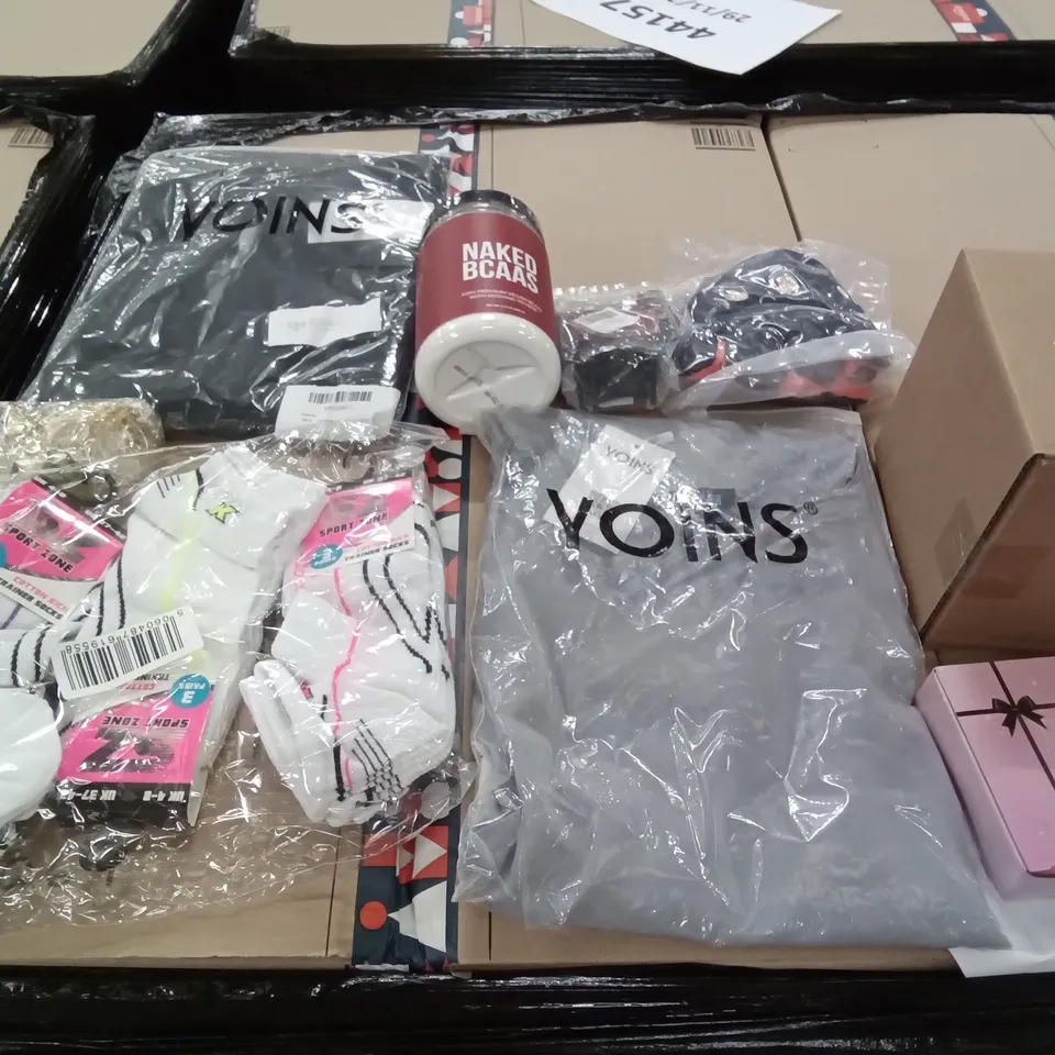 PALLET OF ASSORTED ITEMS INCLUDING YOINS GREY DRESS, NAKED BCAAS, GRADIENT BLUE ASHTRAY, OCTOPUS PLUSHIE, 4 SPORT ZONE SOCK BUNDLES