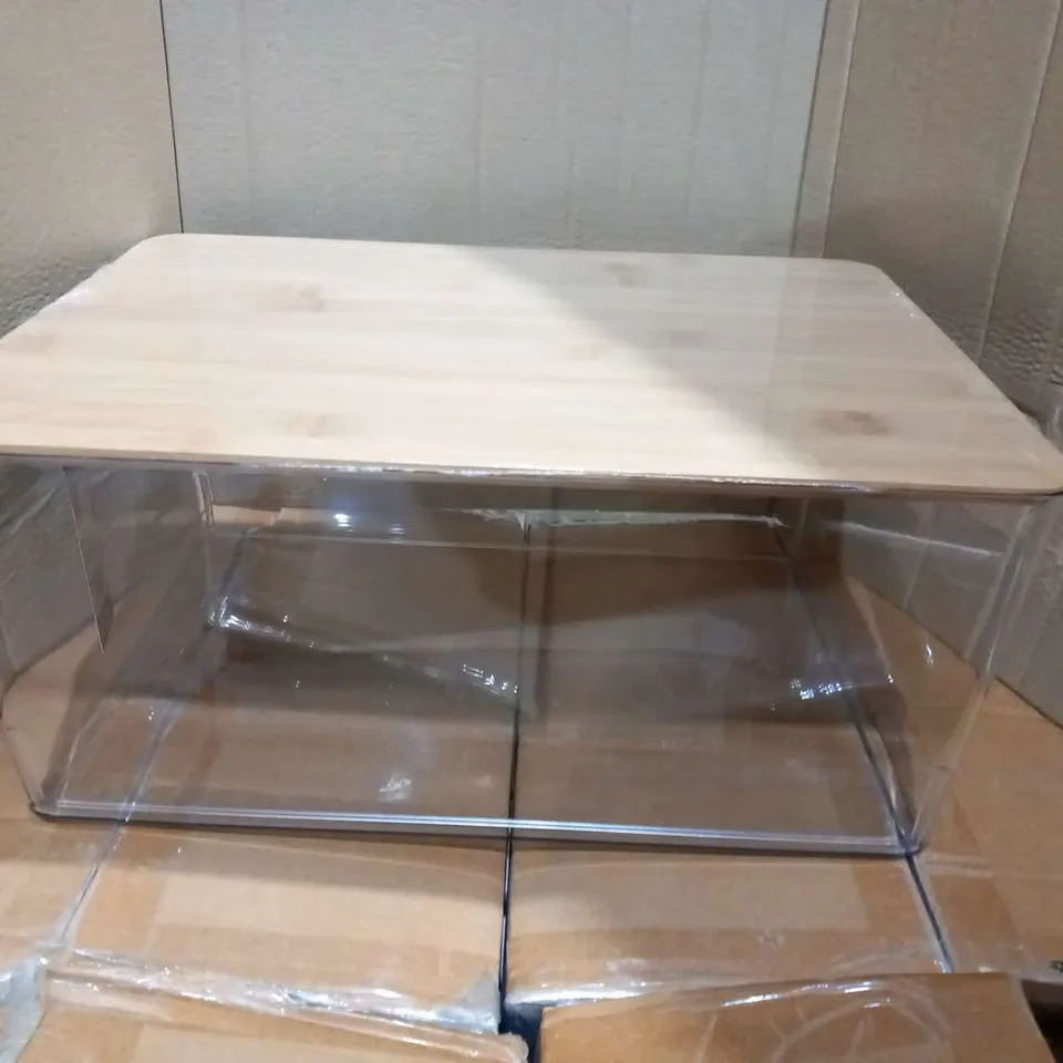 APPROXIMATELY SIX BRAND NEW 12 LITRE CAPACITY CLEAR STORAGE BOX WITH BAMBOO LIDS