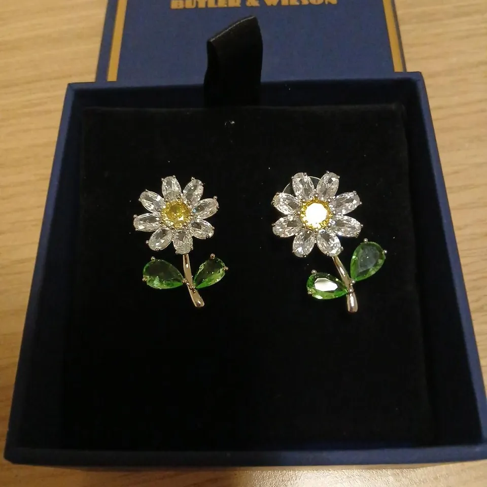 BUTLER & WILSON CRYSTAL DAISY EARRINGS 