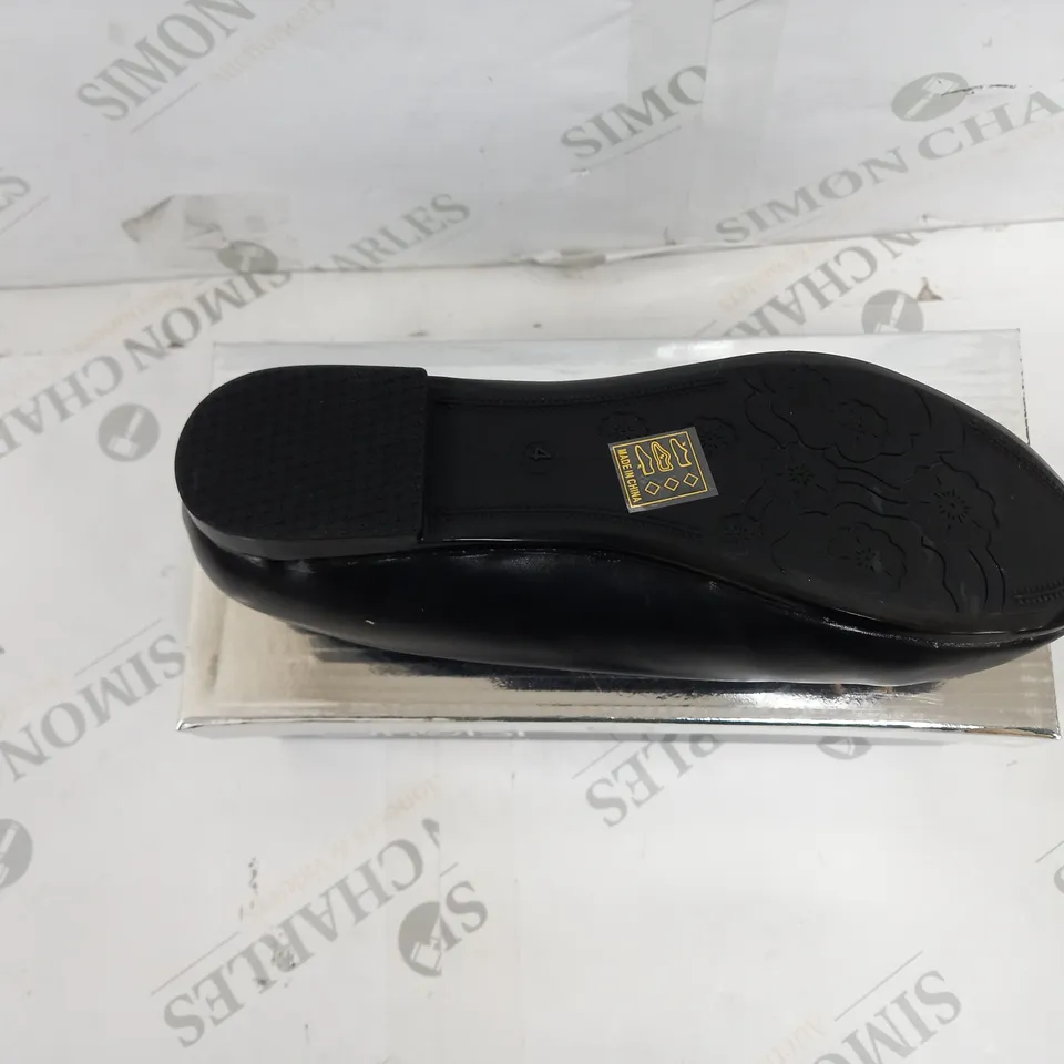 APPROXIMATELY 12 BOXED PAIR OF KELSI FLAT SHOES IN BLACK TO INCLUDE SIZES 3, 4, 5, 6