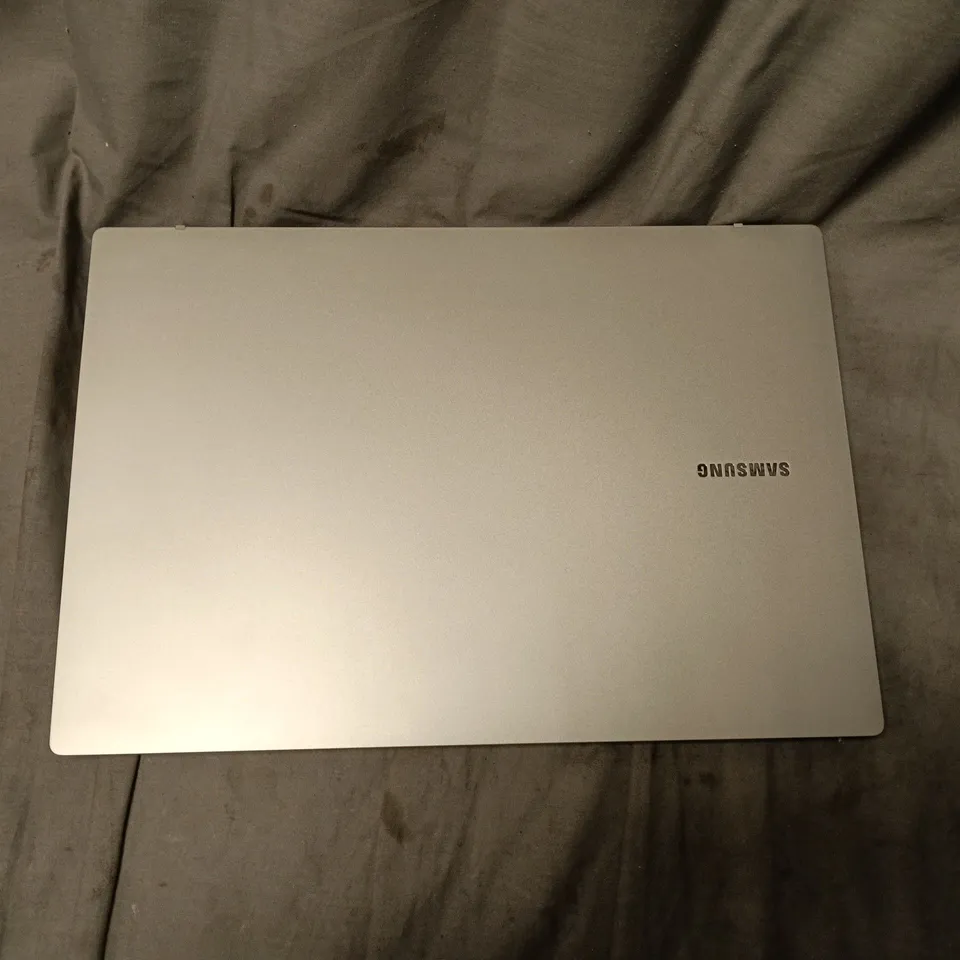 SAMSUNG GALAXY BOOK2 NP345XNA