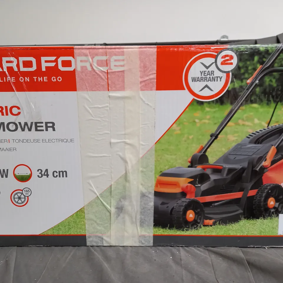 BOXED YARD FORCE ELECTRIC LAWNMOWER 
