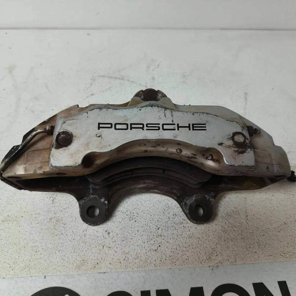 PORSCHE BRAKE CALIPER – USED