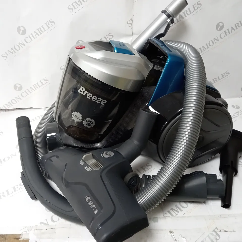 BOXED HOOVER BAGLESS PET CYLINDER VACUUM CLEANER