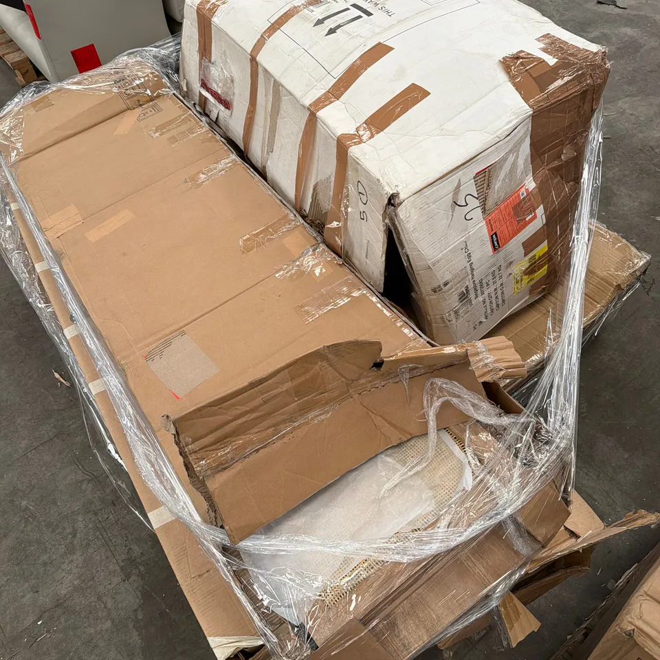 PALLET OF ASSORTED FURNITURE ITEMS INCLUDING EGG CHAIR, SIDE BOARD AND GARDEN TABLE