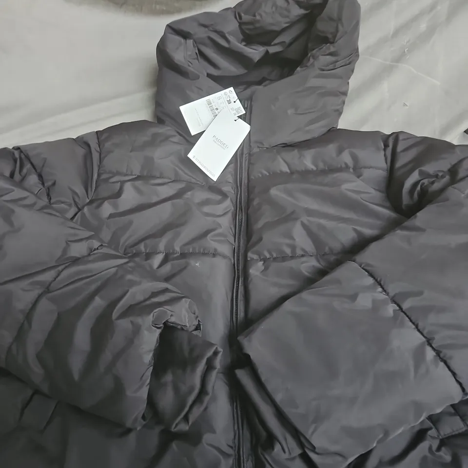 STRADIVARIUS PADDED JACKET – BLACK – SIZE S