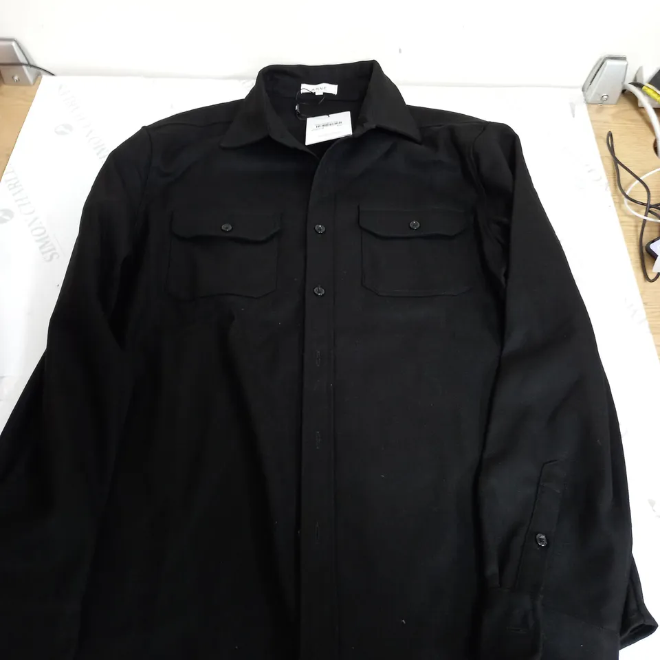 ARNE TEXTURED OVERSHIRT IN BLACK - LARGE
