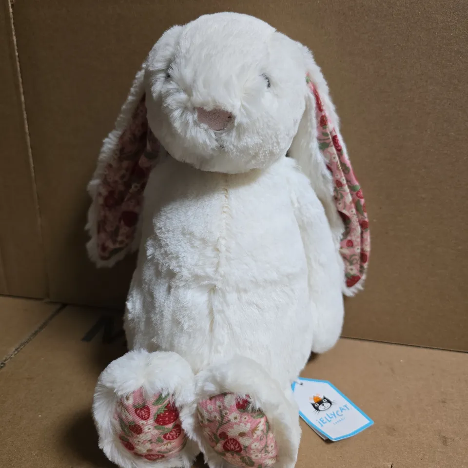 JELLYCAT LONDON BLOSSOM CREAM BUNNY BERRY