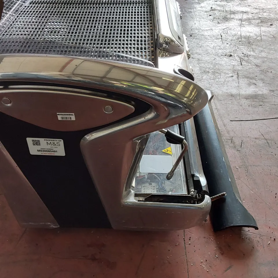 FAEMA EMBLEMA 2 GROUP ESPRESSO MACHINE