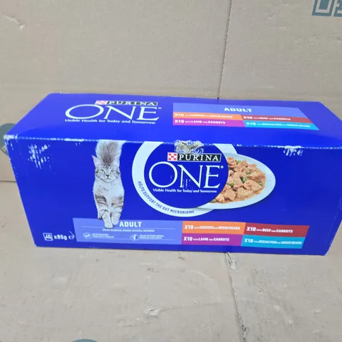 BOXED PURINA ONE CAT POUCH MIXED SELECTION IN GRAVY 85G X 40 