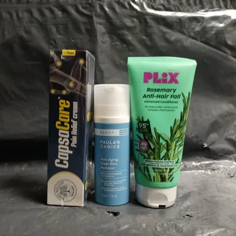 APPROXIMATELY 20 ASSORTED COSMETIC ITEMS TO INCLUDE PLIX, PAULA'S CHOICE, CAPSA CARE, ETC - COLLECTION ONLY