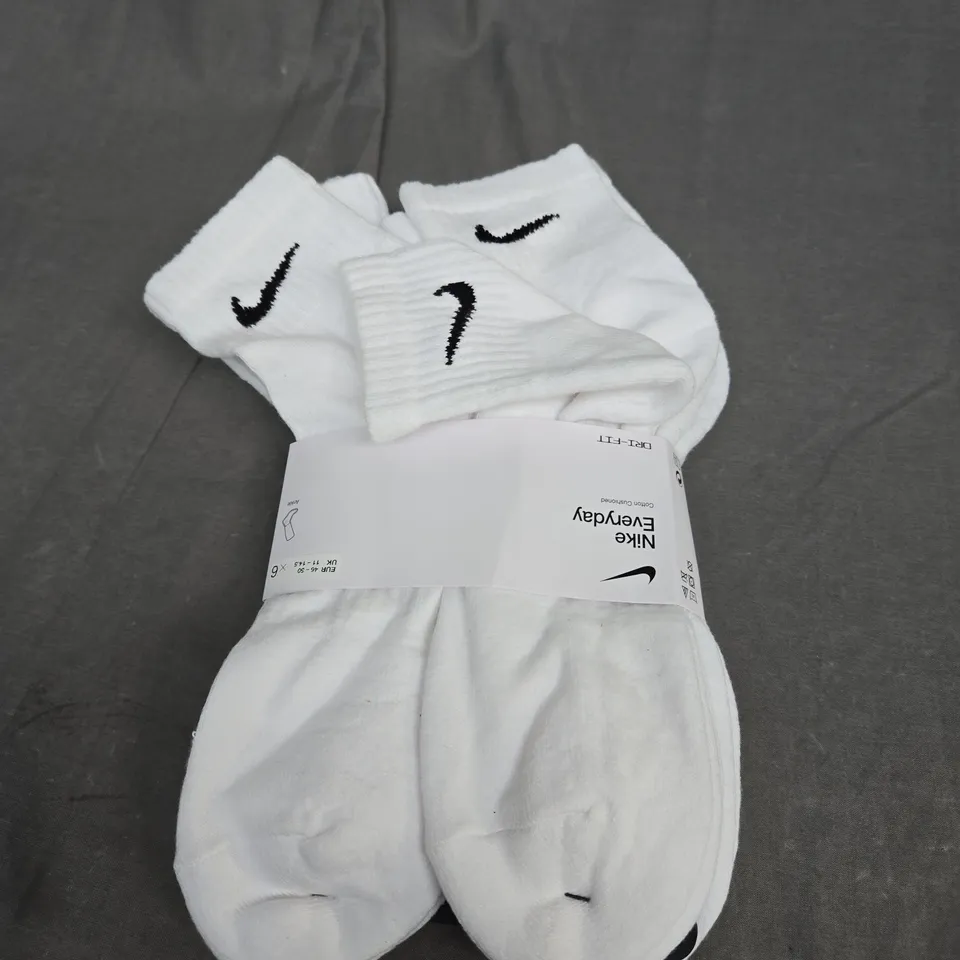 NIKE EVERYDAY CREW SOCKS - SIZE 11-14.5 - X6