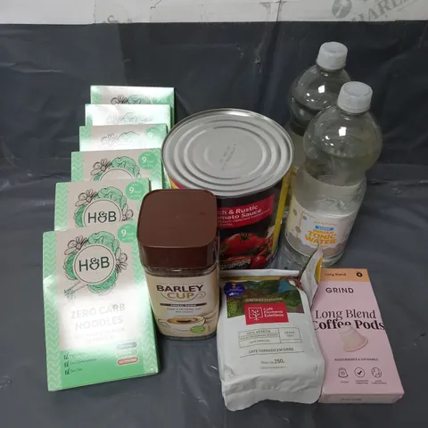 APPROXIMATELY 10 ASSORTED FOOD & DRINK ITEMS TO INCLUDE - H&B ZERO CARB NOODLES - MAGGI RICH TOMATO SAUCE - BARLEY CUP CEREAL DRINK - ETC - COLLECTION ONLY