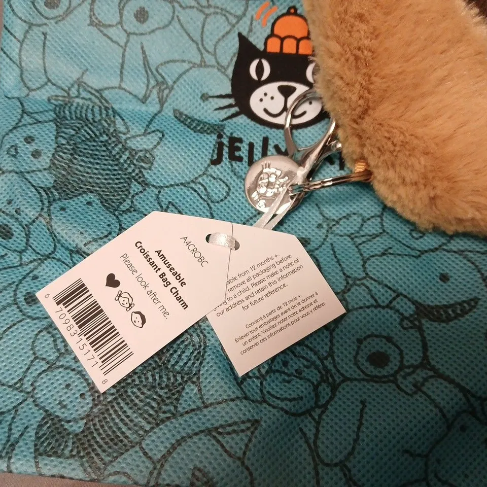 JELLYCAT AMUSEABLE CROISSANT BAG CHARM