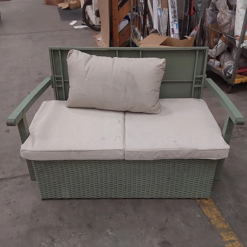 MULTIFUNCTIONAL GARDEN STORAGE BENCH 