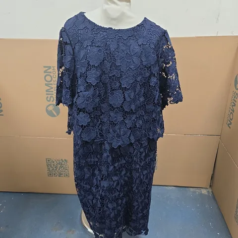 KALEIDOSCOPE NAVY LACE DRESS – SIZE 22