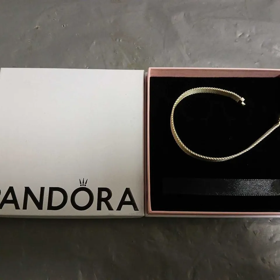 BOXED PANDORA CLASP CABLE BRACELET 