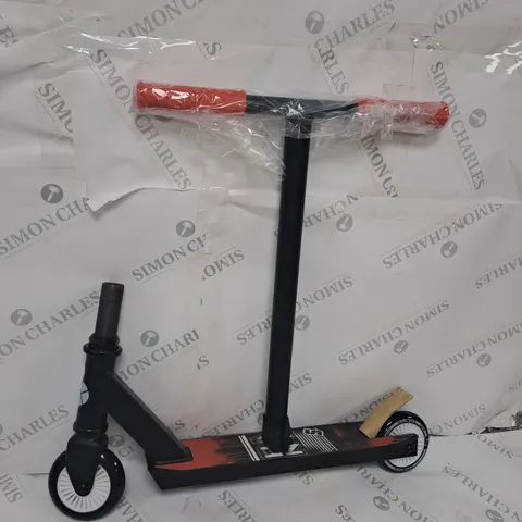 STUNTED RANT STUNT SCOOTER