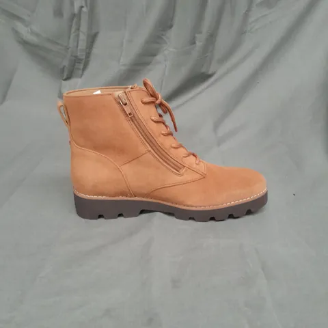 VIONIC LADIES TOFFEE SUEDE LACE UP BOOTS SIZE 4