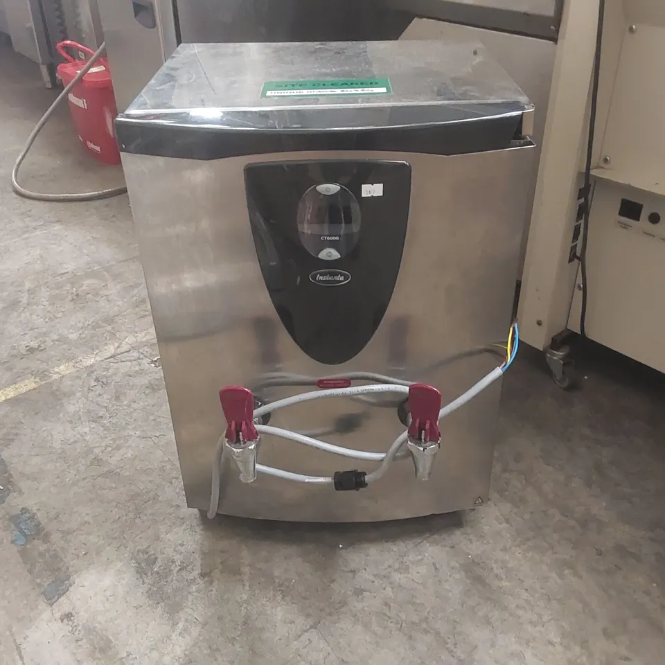 INSTANTA CT6000-9 PREMIUM COUNTER TOP BOILER TWIN TAPS